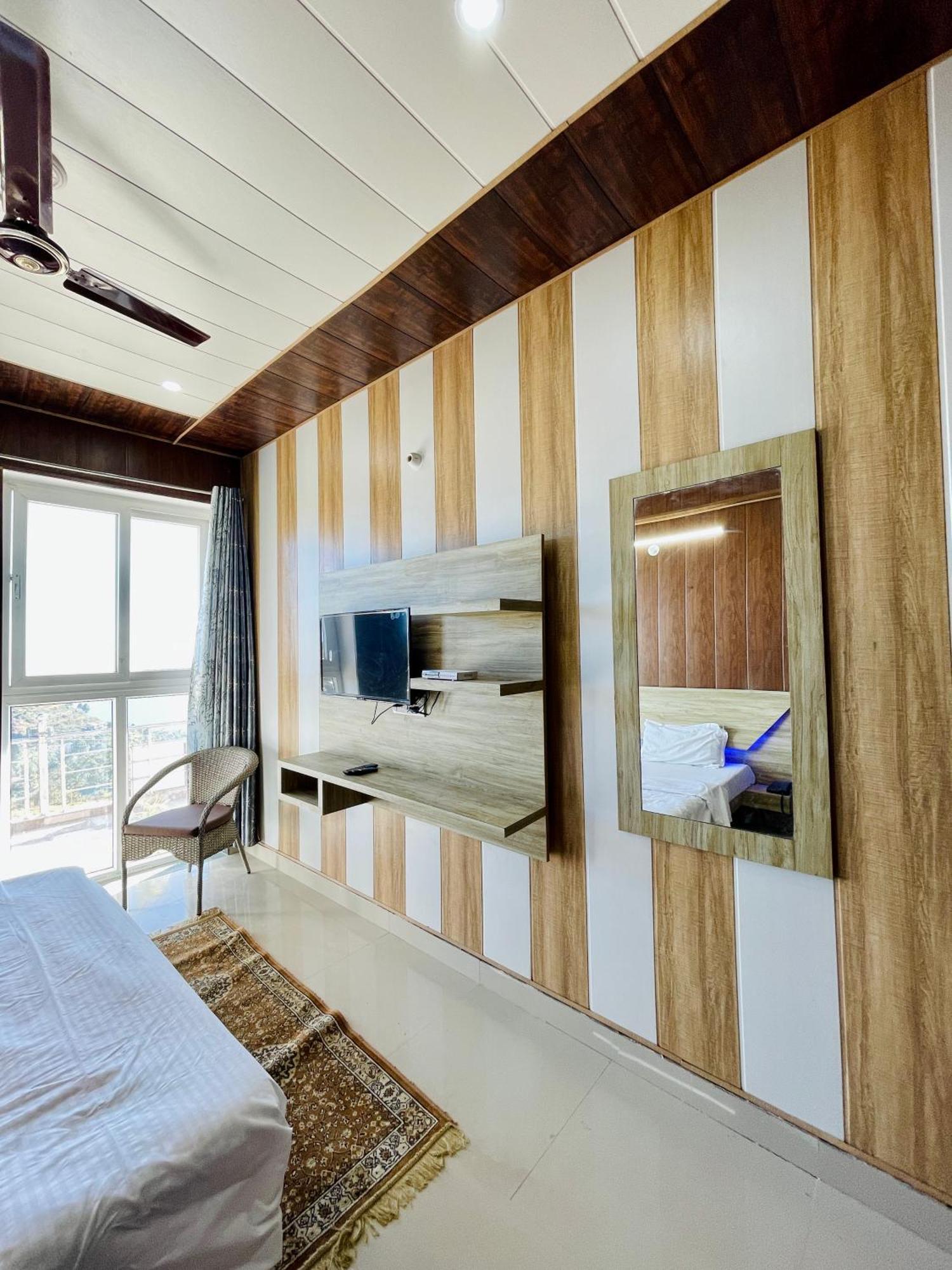 Hotel Vacations Inn Bhowali 외부 사진